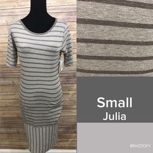 LuLaRoe Julia Dress